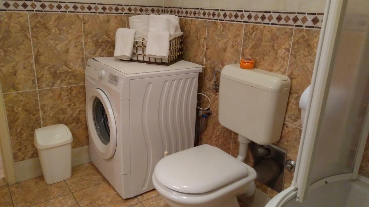 Apartment Tatjana Vis Eksteriør bilde